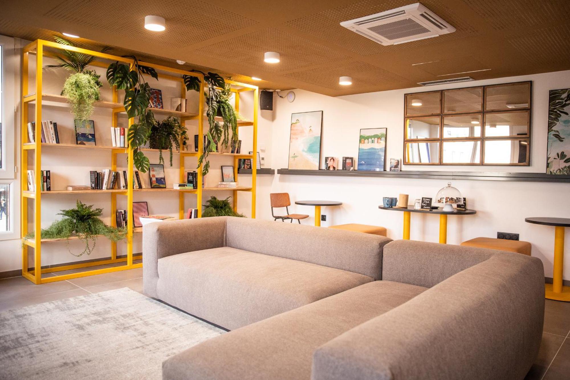 Jost Hostel Le Havre Centre Gare エクステリア 写真